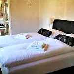 Nordsee Urlaubsparadies ブットヤーディンゲン